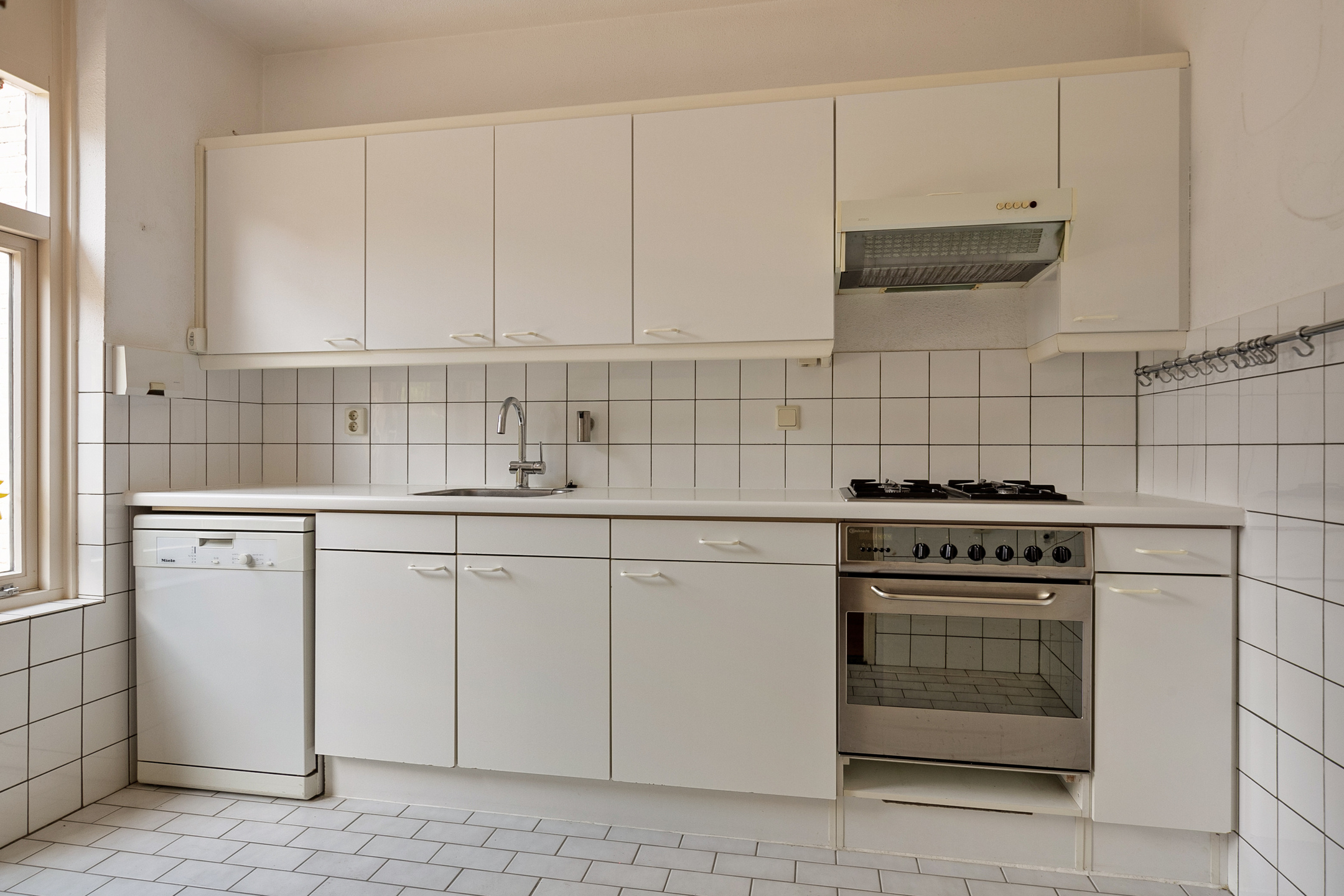 4 Rooms Rooms,1 BathroomBathrooms,Woonhuis,Te Koop,1340