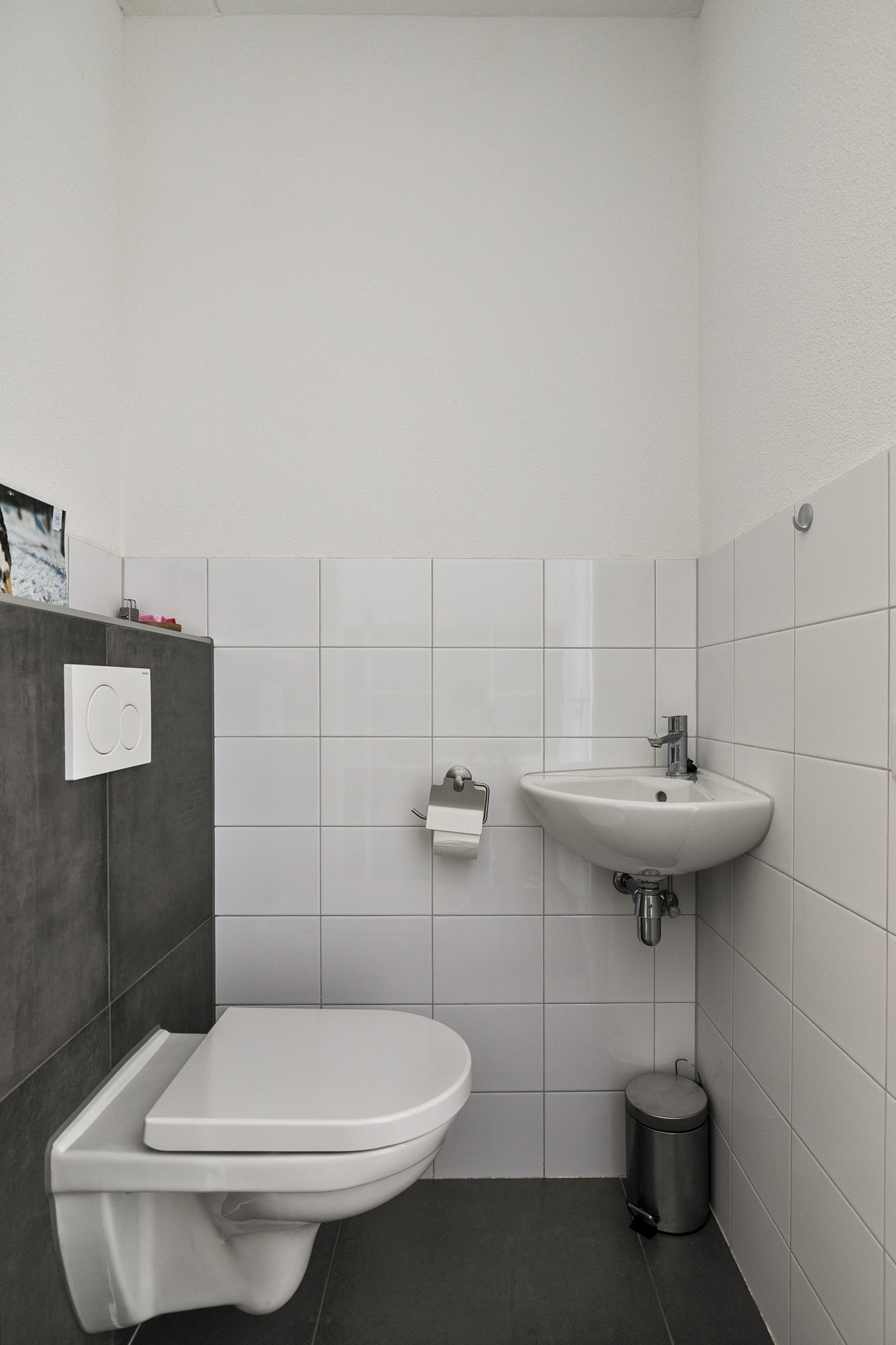 5 Rooms Rooms,1 BathroomBathrooms,Woonhuis,Te Koop,1420